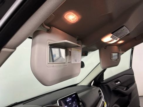 Certified 2026 Nissan Rogue SV FWD image 30