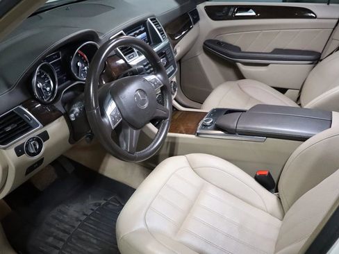 Used 2013 Mercedes-Benz GL 320 BlueTEC 4MATIC image 9