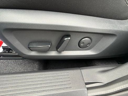 New 2026 Nissan Rogue SV image 13