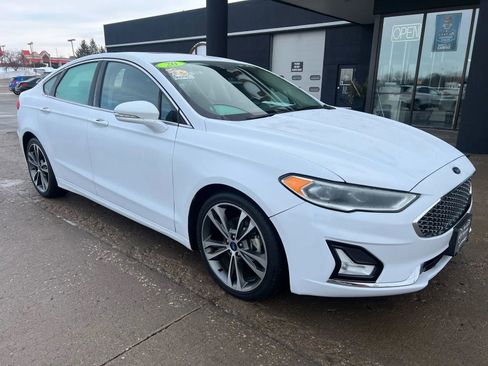 Used 2020 Ford Fusion Titanium image 10