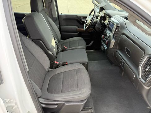 Used 2021 Chevrolet Silverado 1500 LT w/ Bed Protection Package image 17