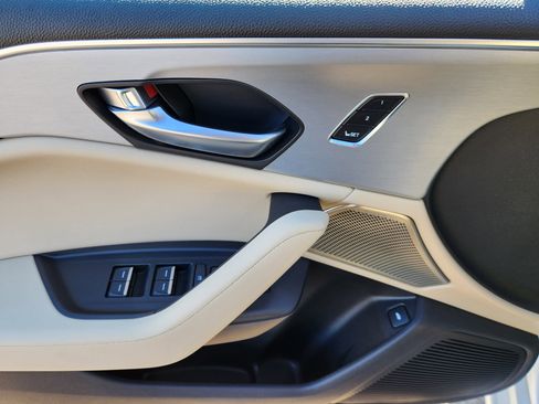 Certified 2025 Acura TLX w/ Technology Package image 18