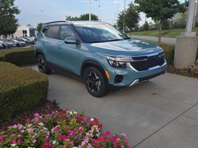 Certified 2024 Kia Seltos EX