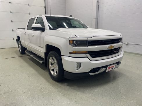 Used 2017 Chevrolet Silverado 1500 LT w/ All Star Edition image 2
