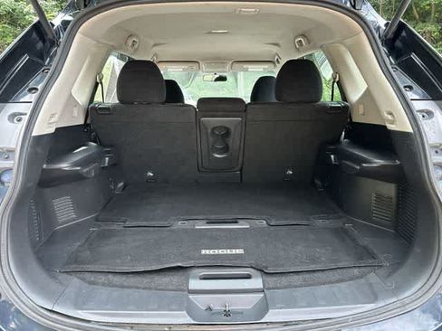 Used 2016 Nissan Rogue S AWD/4WD image 20