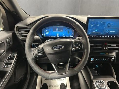 Used 2023 Ford Escape ST-Line Elite image 13