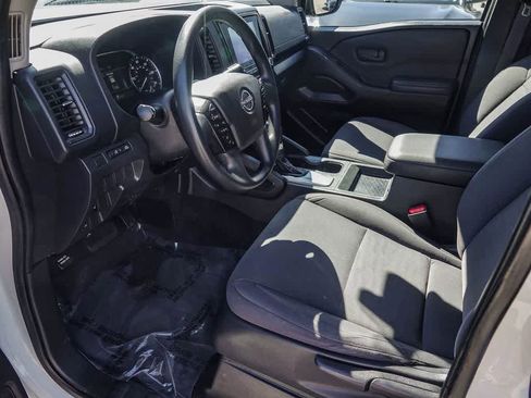 Used 2023 Nissan Frontier S image 16