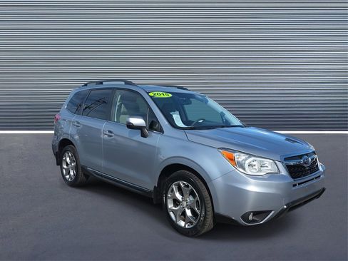 Used 2015 Subaru Forester 2.5i Touring image 2