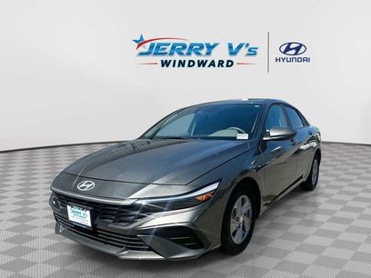 Certified 2025 Hyundai Elantra SE
