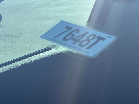 Used 2017 Toyota Camry XSE image 34