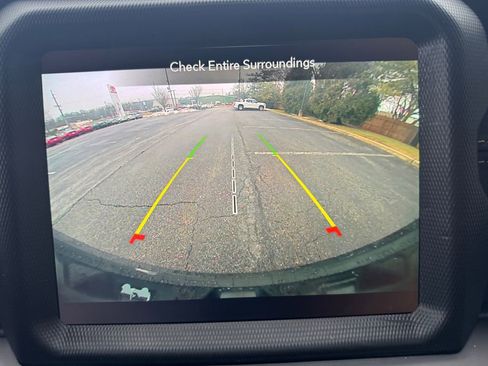 Used 2022 Jeep Wrangler Unlimited Sahara image 25