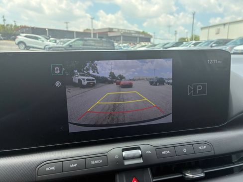 Used 2025 Kia K4 FWD image 20