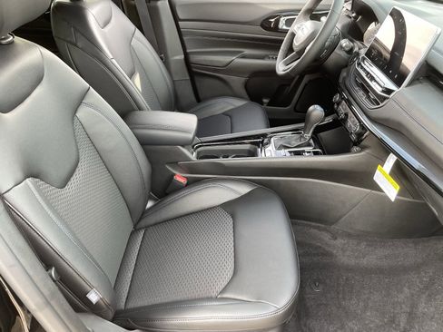 New 2026 Jeep Compass Latitude image 8