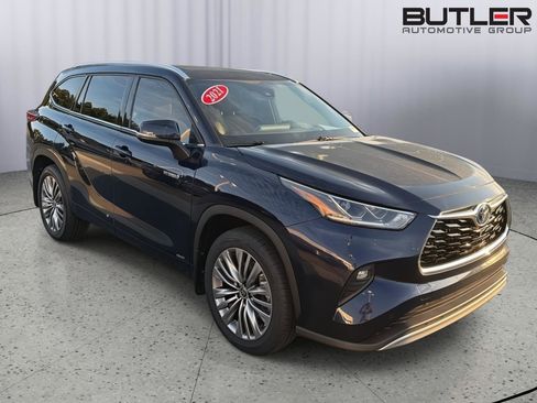 Used 2021 Toyota Highlander Platinum AWD/4WD image 8