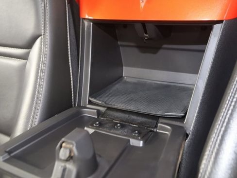 Used 2008 Pontiac Solstice GXP w/ Premium Package image 27