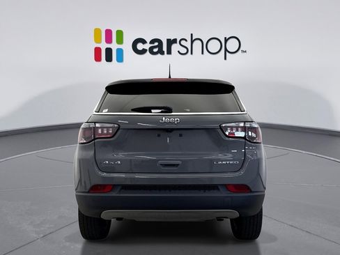 Used 2024 Jeep Compass Limited image 4