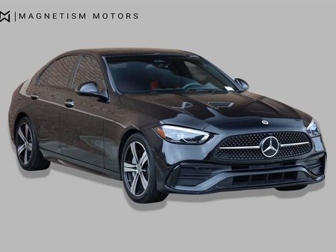 Used 2024 Mercedes-Benz C 300 Sedan image 4