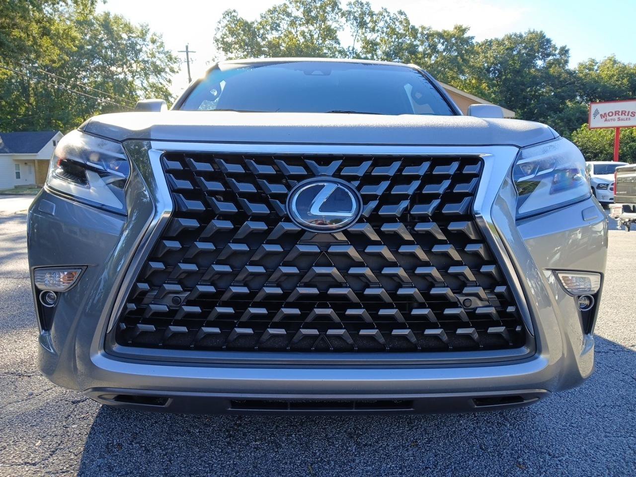 Used 2023 Lexus GX 460 Premium w/ Premium Plus Package AWD/4WD image 3