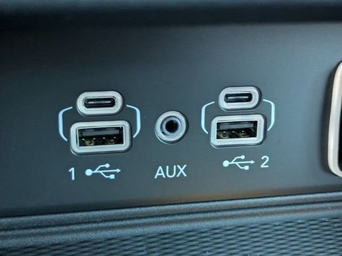 New 2025 Jeep Grand Cherokee Altitude RWD image 20