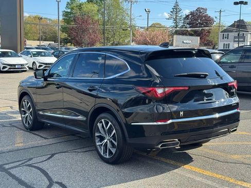 Used 2023 Acura MDX SH-AWD w/ Technology Package image 3