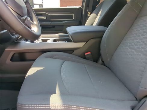 New 2025 RAM 2500 Big Horn image 33