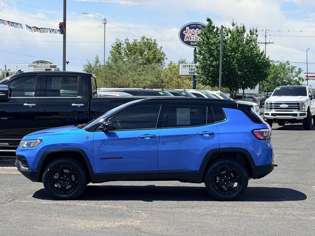 Used 2023 Jeep Compass Trailhawk AWD/4WD image 31