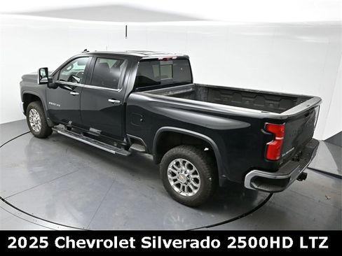 Used 2025 Chevrolet Silverado 2500 LTZ w/ LTZ Premium Package image 21