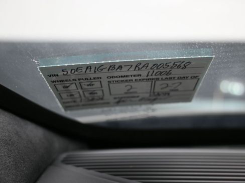 Used 2024 Lucid Air Grand Touring image 9