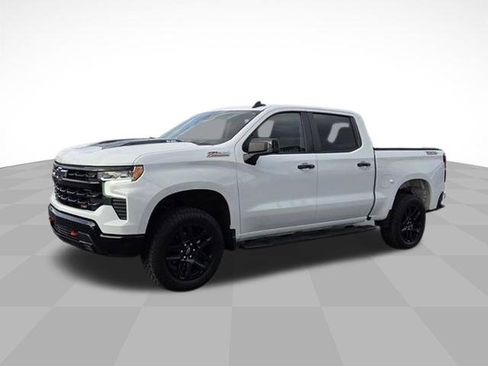Used 2022 Chevrolet Silverado 1500 LT Trail Boss w/ Convenience Package II image 25