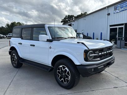 New 2026 Ford Bronco Outer Banks