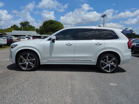 New 2025 Volvo XC90 B6 Ultra w/ Lounge Package image 7