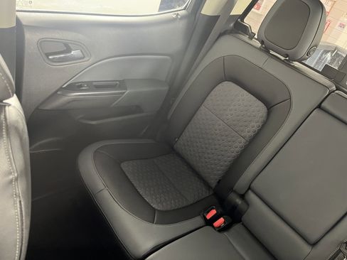 Used 2020 Chevrolet Colorado Z71 image 20