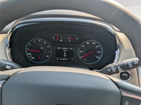 Used 2023 Chevrolet Traverse LS AWD/4WD image 30