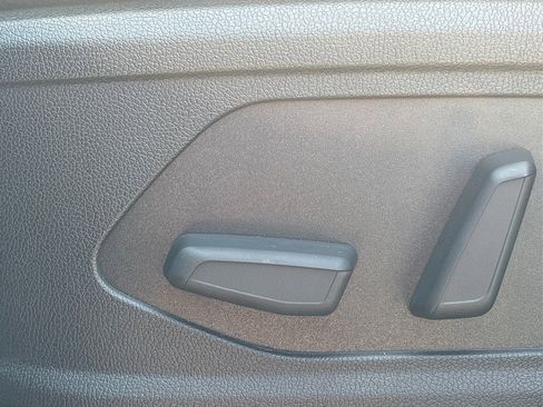 New 2026 Kia Sorento S w/ S Panoramic Sunroof Package image 30