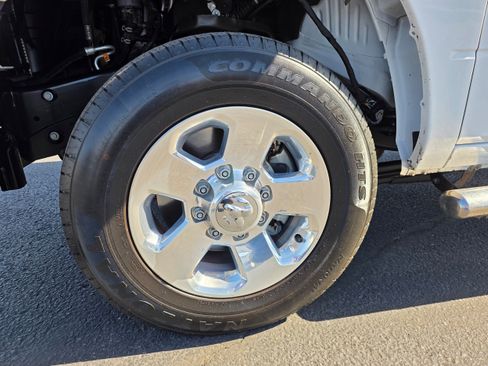 Used 2018 RAM 2500 Tradesman w/ Popular Equipment Group RWD image 11