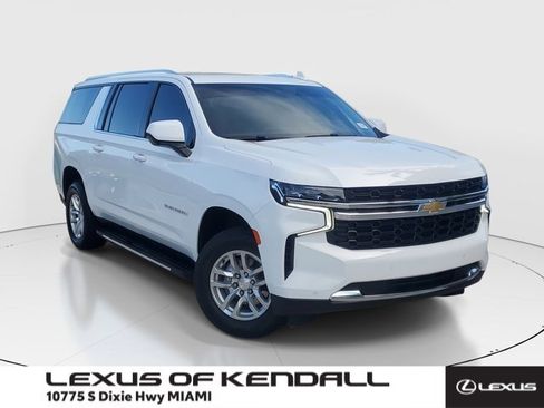 Used 2022 Chevrolet Suburban LS image 1