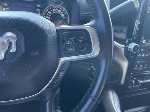 Used 2022 RAM 2500 Laramie AWD/4WD image 19