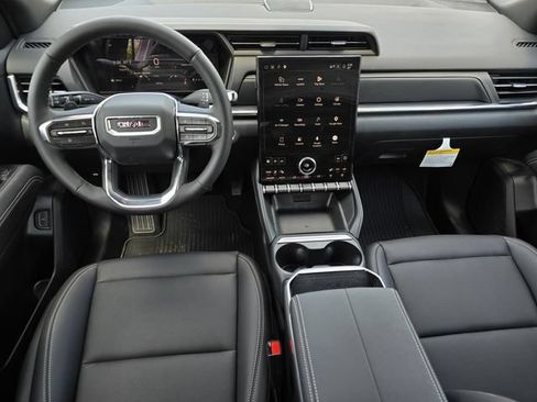 New 2027 GMC Terrain Elevation w/ Elevation Premium Package FWD image 11