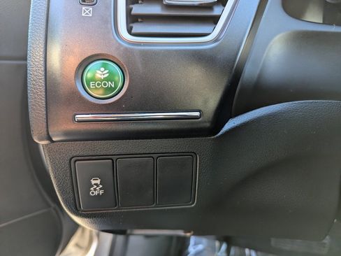 Used 2014 Honda Civic LX image 13