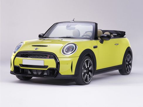 Used 2023 MINI Cooper S FWD image 1