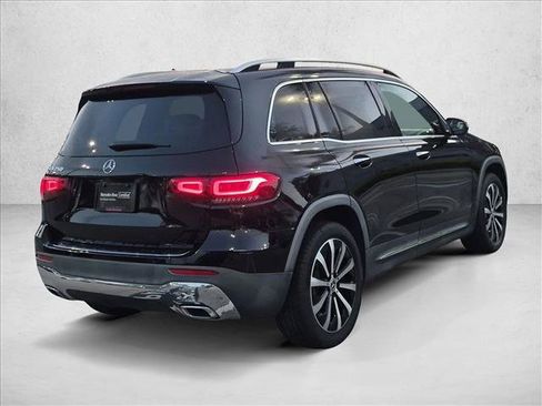 Certified 2022 Mercedes-Benz GLB 250 image 5