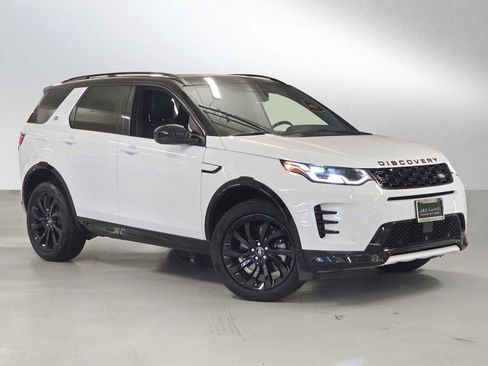 Certified 2024 Land Rover Discovery Sport Dynamic SE image 7
