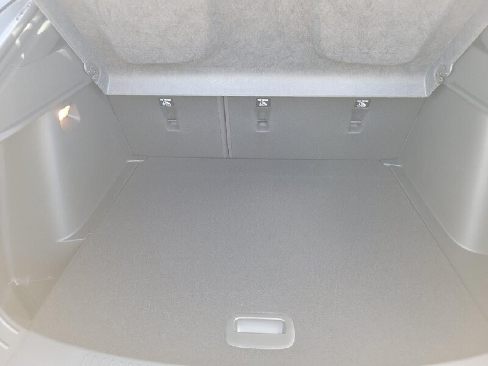 New 2026 Buick Envista Sport Touring w/ Convenience I Package FWD image 6