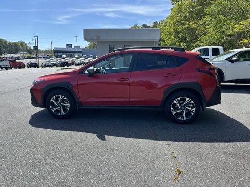 Certified 2025 Subaru Crosstrek 2.0i Premium image 4