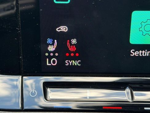 Used 2024 Volkswagen GTI Autobahn FWD image 30