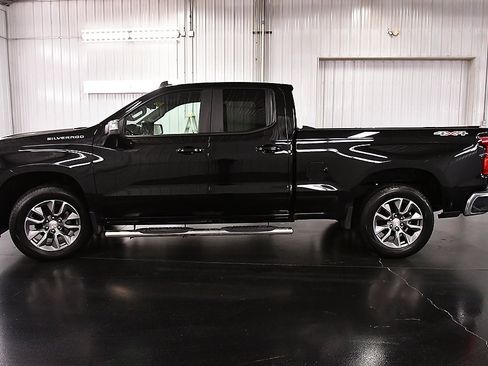 Used 2021 Chevrolet Silverado 1500 LT image 4