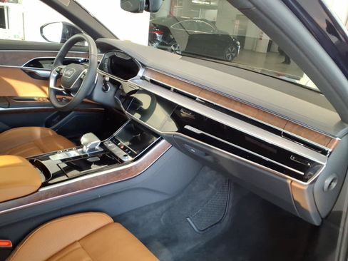 Certified 2025 Audi A8 L 3.0T w/ Executive Package AWD/4WD image 20