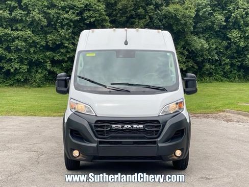 Used 2025 RAM ProMaster 2500 w/ Convenience Group FWD image 2