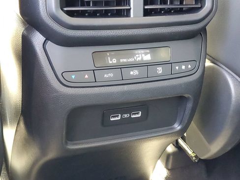 Certified 2023 Honda Pilot EX-L image 15