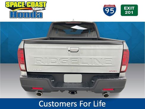 New 2026 Honda Ridgeline Sport image 4